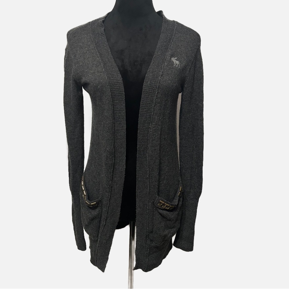 Abercrombie & Fitch Open Front Pockets Grey Cardigan Size Small Jeweled Accents